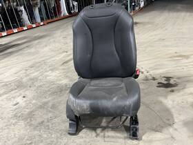 202.ki1323 Kia 2023 Carnival Black Vinyl Passenger Right Side Front Seat Manual