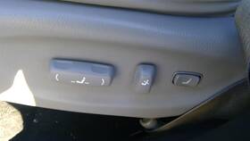 203.ki1115 Kia Sorento 2015 Front Seat Track 458935