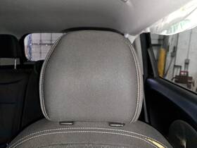 206.ki1d16 Kia Lh Driver Side Front Headrest 2016 Soul Sku#4145478