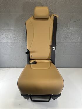 2312140121 Kia 2022 2023 2024 Carnival 2nd Second Row Middle Jump Seat Perfect Beige