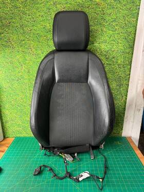 Fk7214b719 Land Rover 15-19 Discovery Sport Front Left Top Upper Seat Backrest Cushion Oem Fk7214b719 Land Rover 15-19 Discovery Sport Front Left Top Upper Seat Backrest Cushion Oem