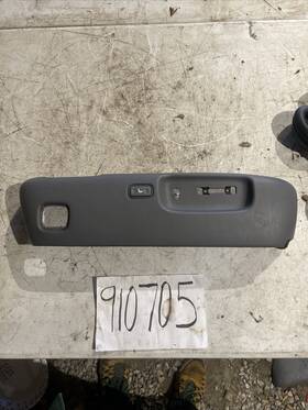 71811-50060 Lexus 95-00 Ls400 Front Right Side Seat Switch Cover Trim Panel Oem