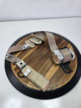E063002 Lexus E063002- Gs300 Gs350 06 07 08 09 10 11 Oem Rear Center Middle Seat Belt Retractor