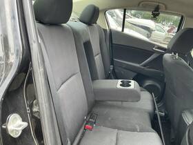 215.mz1k10 Mazda 3 2010 Rear Seat 60/40 Split Bench Black Cloth Second Row 846736