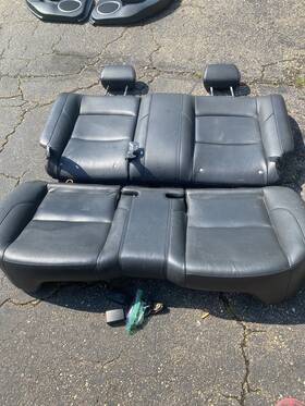 Br9a88451 Mazda 2004 - 2006 3 Hatchback Rear Back Seats Complete Leather With Seat Belt