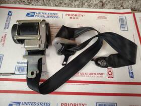 Brye-57-l30a-02 Mazda 2007 2008 2009 3 4dr Front Right Side Seat Belt Retractor Passenger