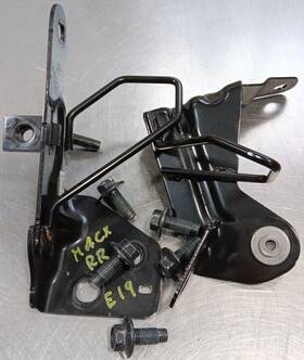 Rb-004k-10y Mazda Cx-5 2015 Oe Right Passenger Rr Rear Seat Lower Hinge Mount 4p Rb-004k-10y Mazda Cx-5 2015 Oe Right Passenger Rr Rear Seat Lower Hinge Mount 4p