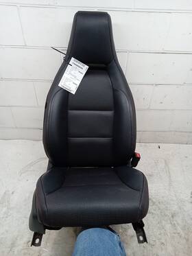 1769108900 Mercedes 14 Cla Class Front Right Passenger Powered Leather Seat Oem
