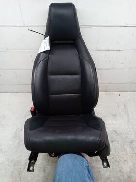 202-60480 Mercedes 14 Cla Class Front Left Driver Powered Leather Seat With Red Stitches Oem