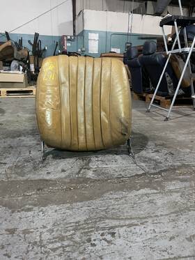 1079100132 Mercedes-benz 1079100133 R107 380sl 450sl Driver Seat Back Rest