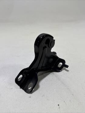 2049200024 Mercedes-benz 08-18 Amg Glk C E Cls Rear Seat Latch Bracket Mount