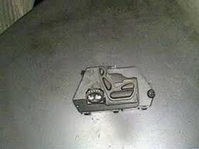 2208211358 Mercedes-benz 1 Oem Seat Adjust Switch Left Rear Used Fits S500