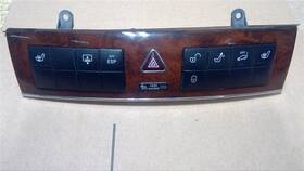 999.mb1e07 Mercedes-benz 2006 06 C280 Heated Seat Buttons 48939 999.mb1e07 Mercedes-benz 2006 06 C280 Heated Seat Buttons 48939