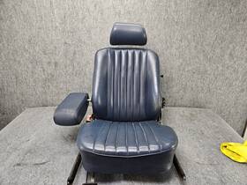A1079100250 Mercedes-benz Front Seat With Arm Rest Leather Left Side R107 560sl Oem