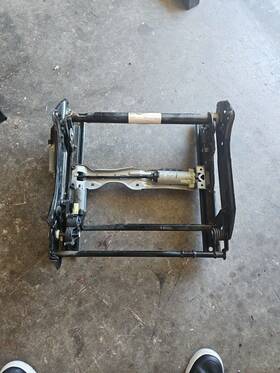 A2049107436 Mercedes-benz 08-14 C250 C300 C350 Front Right Passenger Lower Seat Track Frame Rail