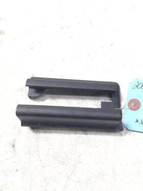 Jc3134085462 Mercedes-benz 2006 Right Front Seat Track Rail Cover ##