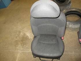 202-12396r Mitsubishi Black Passenger Right Front Seat Cloth Fits 15 Mirage 264911
