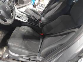 7587929 Mitsubishi Used Front Left Seat Fits 2018 Eclipse Cross Cloth Manual Fron