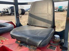 520.055.0028 Moffett M5500 Seat - Used P/n 5200550028