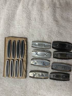 3-da-71 Mopar 1971 Dart Swinger Bucket Bench Seat Medallions 8 Complete Set Fasteners