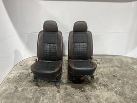 10297 Nissan 2017-2018 Titan Driver/passenger/rear Leather Platinum Reserve Seats 10297 Nissan 2017-2018 Titan Driver/passenger/rear Leather Platinum Reserve Seats