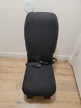 1957065 Nissan Front Center Console Jump Seat Oem 2010 Titan