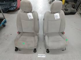 202-53898r Nissan Leaf Pair Of Front Cloth Bucket Seats Manual Fits 2011-2012 202-53898r Nissan Leaf Pair Of Front Cloth Bucket Seats Manual Fits 2011-2012