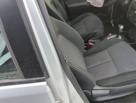 202-61164 Nissan 2016-2019 Versa Passenger Front Seat Oem Clfoq