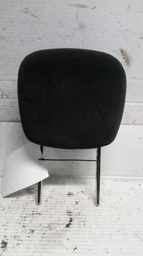 206.da1317 Nissan Armada 2017 Headrest 542255