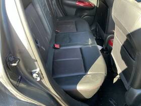 215.da1b11 Nissan Rear 60/40 Split Bench Seat With Headrests Black Leather Fits 2011 Juke 810848