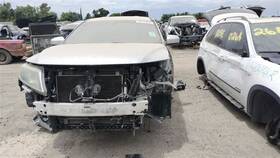 220.da1214 Nissan Pathfindr 2014 Third Seat Station Wagon Van 2953536