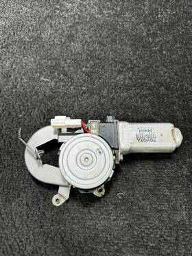 85820-33010 Oem 2000 Toyota 4runner Limited Front Right Pass Seat Recline Adjustment Motor