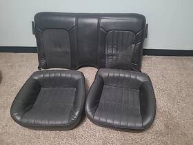 10433208 Pontiac Firebird Rear Leather Seat Set Fits 1998 1999 2000 2001 2002