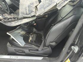 Pontiac 202-00517b 2006-2006 G6 Driver Front Seat Oem Udgps