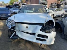206.po1304 Porsche Cayenne 2004 Headrest 1427316