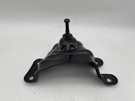 7l5885154 Porsche 2005 Cayenne Rear Right Passenger Side Seat Mount Bracket Oem