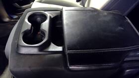 202-11515b Ram 2022 1500 Center Seat Black/gray X8 500190