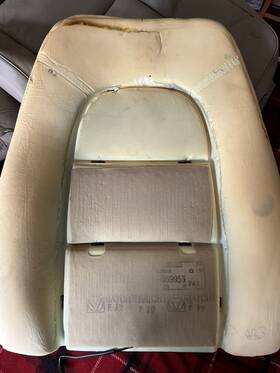 0569955 Saab 9000 Driver / Passenger Seat Back Cushion 1994