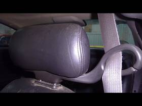 206.gm7e01 Saturn Sat S Cpe 2001 Headrest 1613207