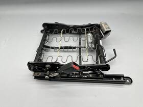 82356111-4 Saturn Sky Pontiac Solstice Seat Rail Track Base W Motor Left 06-09 Oem