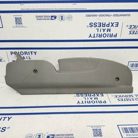 C2gs-17-58104 Saturn 02-07 Vue Front Right Passenger Seat Outer Trim Molding Cover Oem