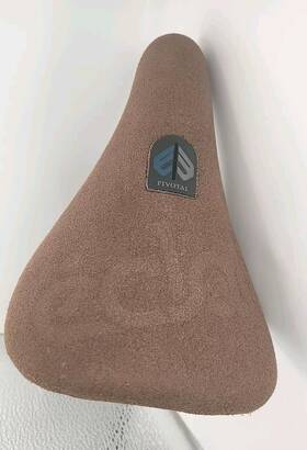 L21-4 Seat Used Eclat Pivotal Off A 2011 Wethepeople Envy