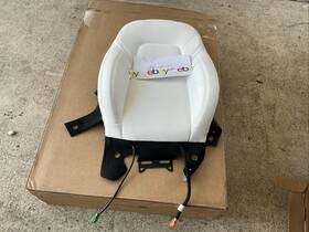 1669747-02-d Tesla 1452928-02-d 2023 Model 3/y Front Right Back Seat Cushion Rh Oem White