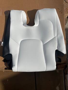 1494209-02-e Tesla Model Y 3rd Row Left Hand Soft Trim Cover Ultra White