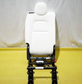 1500200-t2-d Tesla Model Y Oem 5 Seat 2nd Row-rr Rh Side Upper Cushion And Frame White