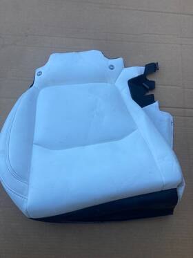 1506955 Tesla Model Y 2nd Row Right Seat Cushion Cover White