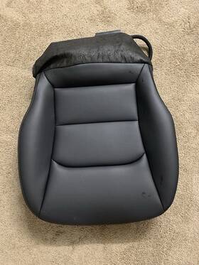 1920674-01-a Tesla Oem 2017-22 3 Right Hand Seat Cushion