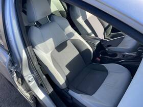 202-11685br Toyota Passenger Front Seat Hatchback Bucket Manual Leather Fits 19-24 Corolla 1001988