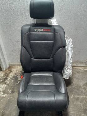 202-12843l Toyota 23 Sequoia Front Driver Left Seat Leather Black Red-eb21 Deployed