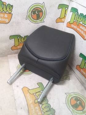 206.to1e19 Toyota Corolla 2019 Headrest 2886574